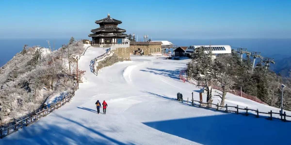 House Prices In Quebec’s Bromont Recreational Region Oar As Local Buyer Demand Increases