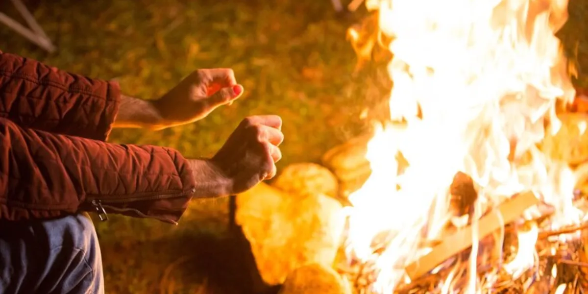 Outdoor Fireplaces: What You Need To Know To Get Started!