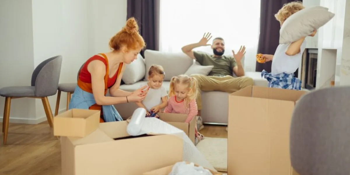 7 Tips To Make Moving With Kids Easier