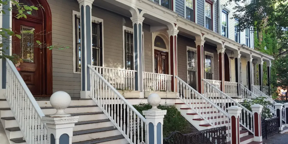 Amenity-Rich Neighbourhoods in High Demand