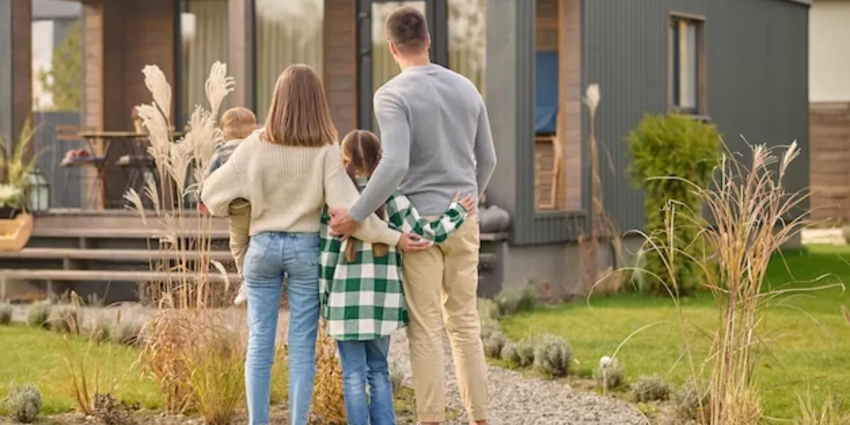 Why Is Everyone Moving To Alberta? A Real Estate Perspective
