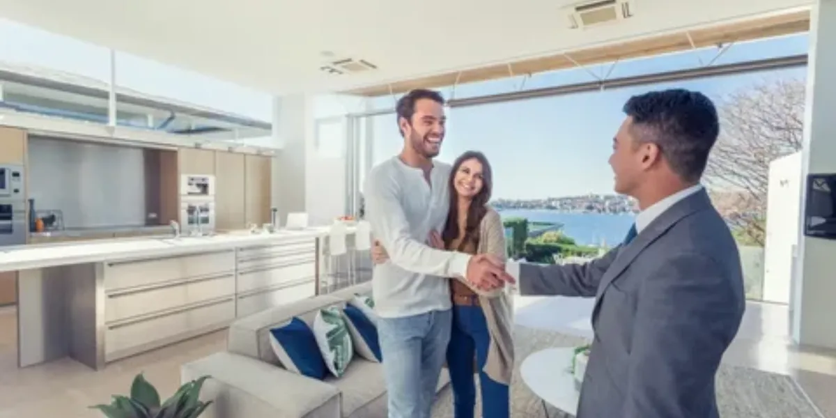 Ontario Housing Market: Buyers Inspections Amid Competition