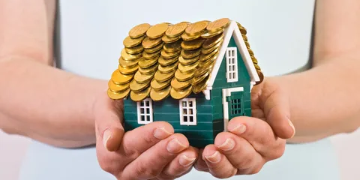 Canadians Consider Splitting A Mortgage With Friends. But It's Complicated