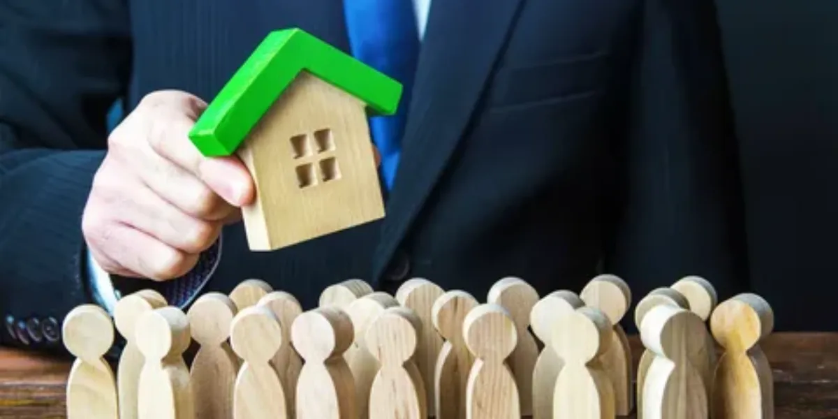 Rising Home Prices Spark Widespread Worry In Canada